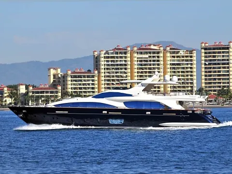 Azimut 105 — superyacht available for private charter