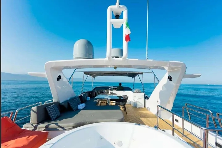 Flybridge helm and seating aboard the Azimut 85