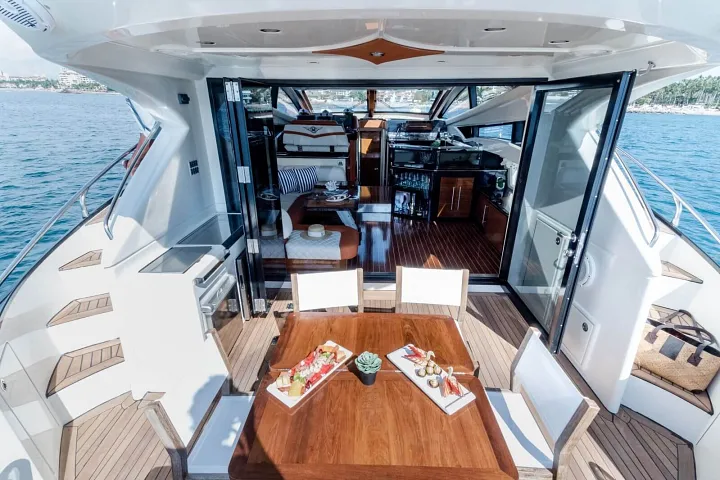 Cockpit opening into the salon of the Marquis 50