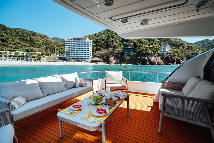 Aft deck seating with snacks aboard the VTech 65